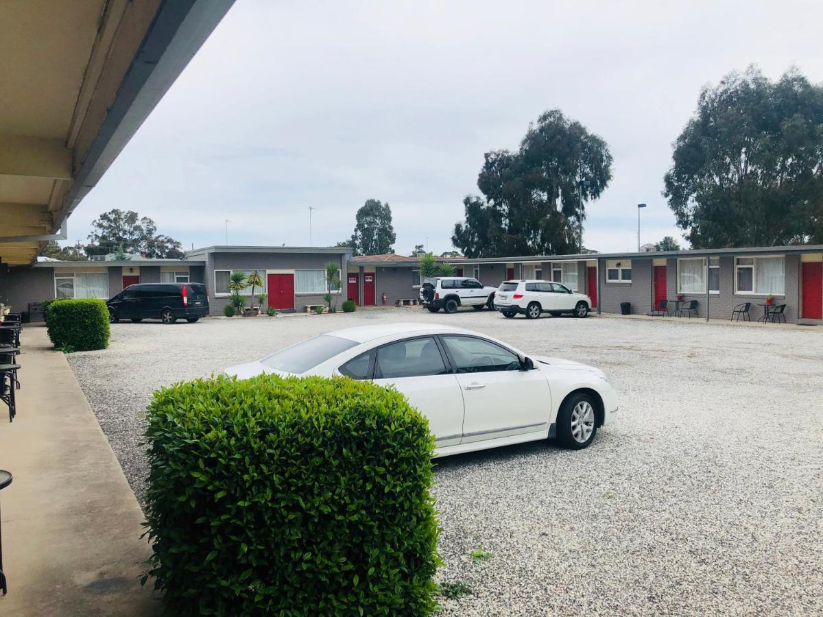 Horsham Motel Eksteriør bilde
